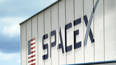 Musk meets Musk: SpaceX explores mergers with Tesla or xAI; $50 billion IPO in focus